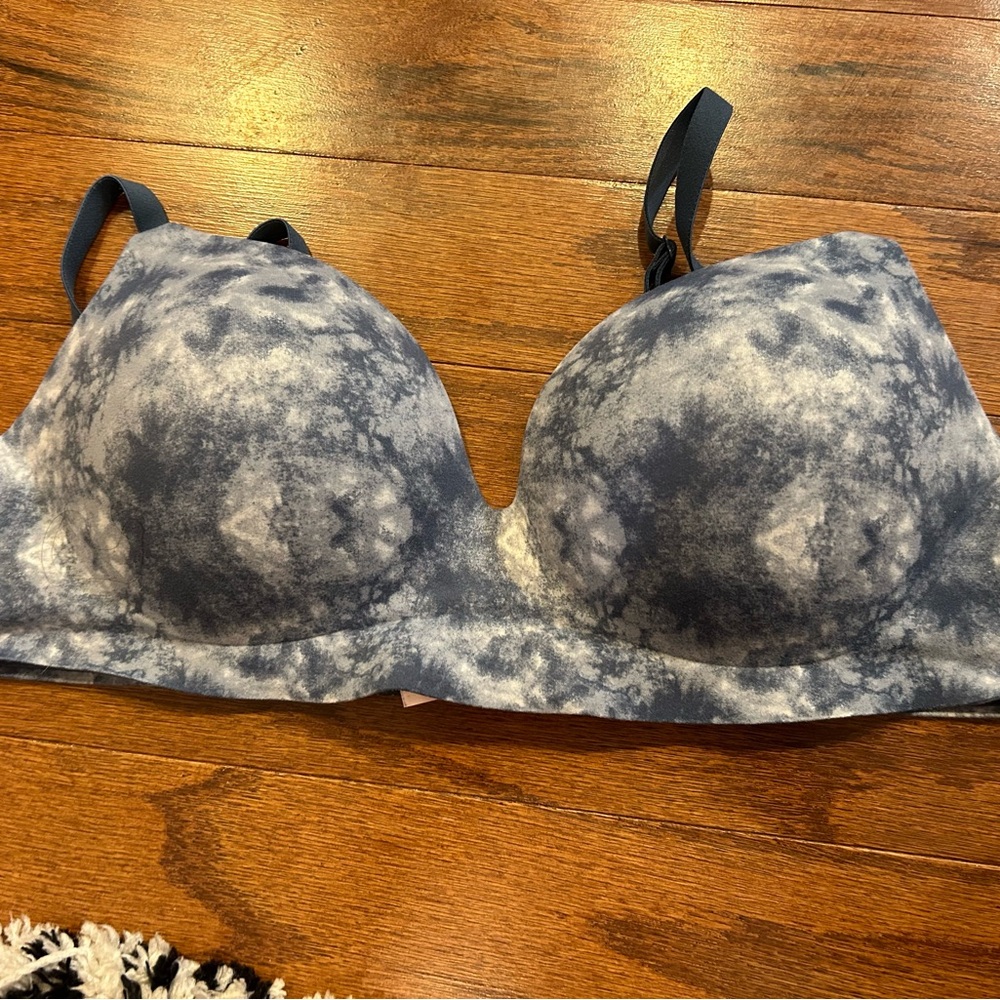Victoria’s Secret Incredible Bra